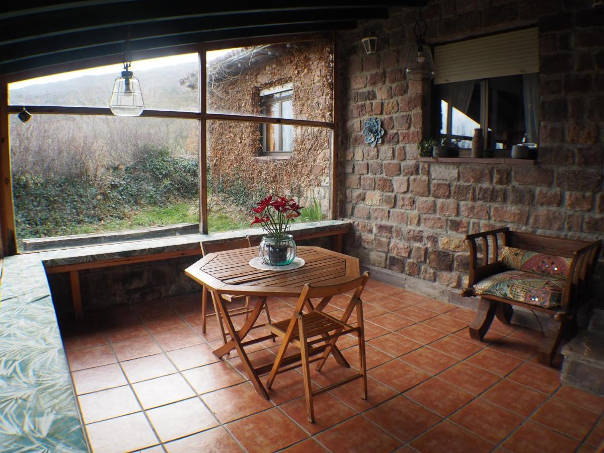 Centro Jardin Mandala Guest House Valberzoso Exterior photo