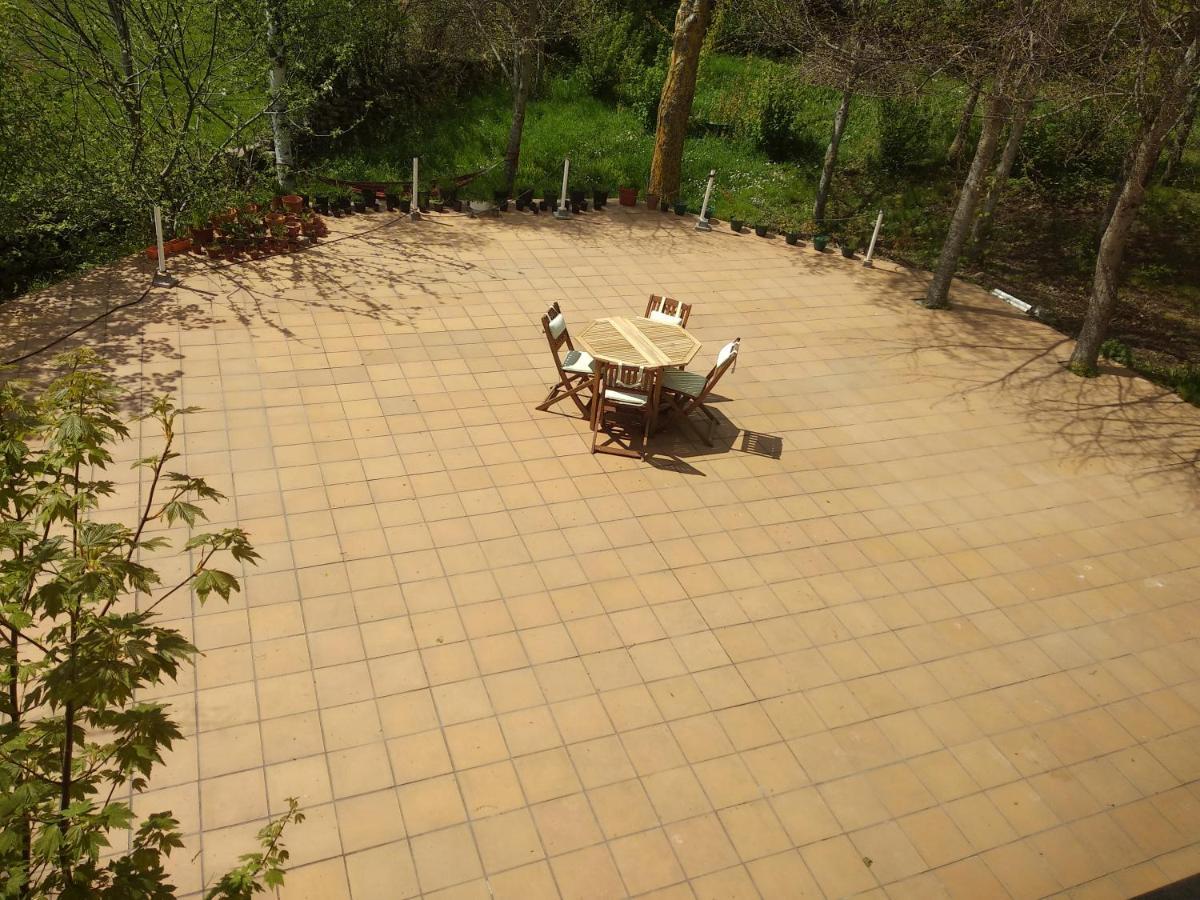 Centro Jardin Mandala Guest House Valberzoso Exterior photo